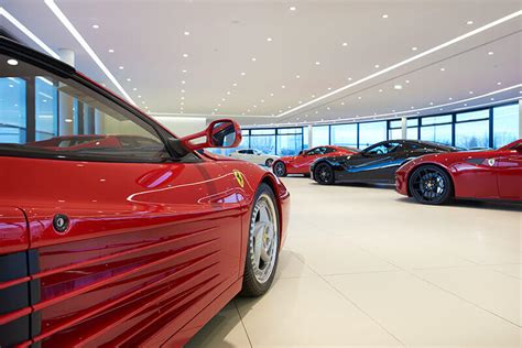 2000+ lieferanten, 40000+ händler, 10 mio.+ produkte Ferrari | Marken | Alfred Gohm GmbH - Singen - Stuttgart - Wien