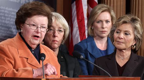 Senators Girl Power Would Get Fiscal Cliff Deal