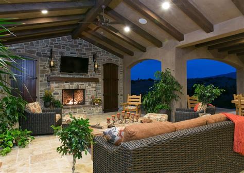 Decor Ideas For Outdoor Living Spaces Tipping Point Tavern