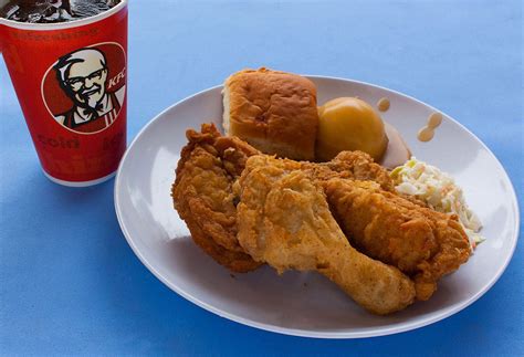 Acme fresh market easy meals! KFC Customer Fined Because His Family Took Too Long To Eat ...