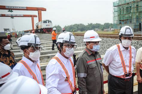 Perkembangan Proyek Kereta Cepat Jakarta Bandung Antara Foto
