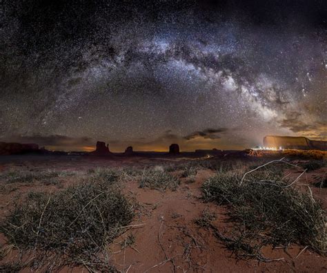 Milky Way Monument Valley Juzaphoto