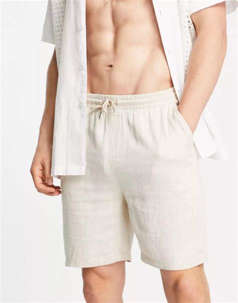 An Ultimate Guide To Mens Shorts For Summer