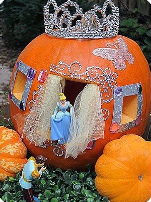 Každý den jsou přidávány tisíce nových kvalitních obrázků. Orange is the New Black - Totally Fun and Creative Pumpkin ...