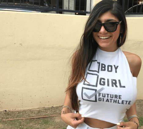 Hot Pictures Of Mia Khalifa Are Delight For Fans Page Of