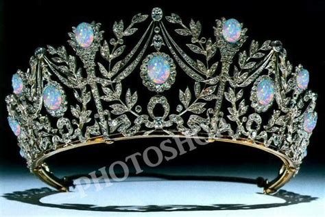 Pin By Marlene Baumgart Schneider On My Favorite Fakes Royal