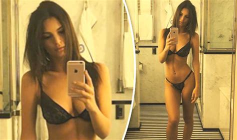 Emily Ratajkowski Leaves Nothing To The Imagination In Jaw Dropping Underwear Clad Selfie