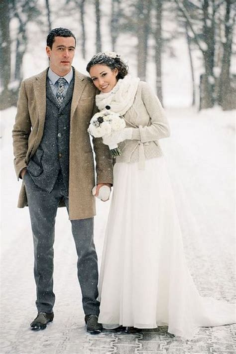 Gloomy Awesome Wedding Coats For Winter Brides Best 23 Pictures