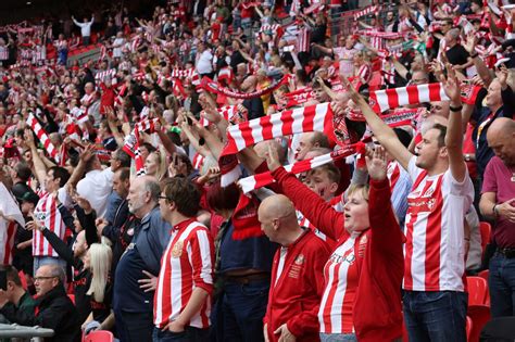 Information on sunderland city council services including bins, council tax, benefits, libraries, business and more. Sunderland fans' League One weekend: Fans at Wembley and ...