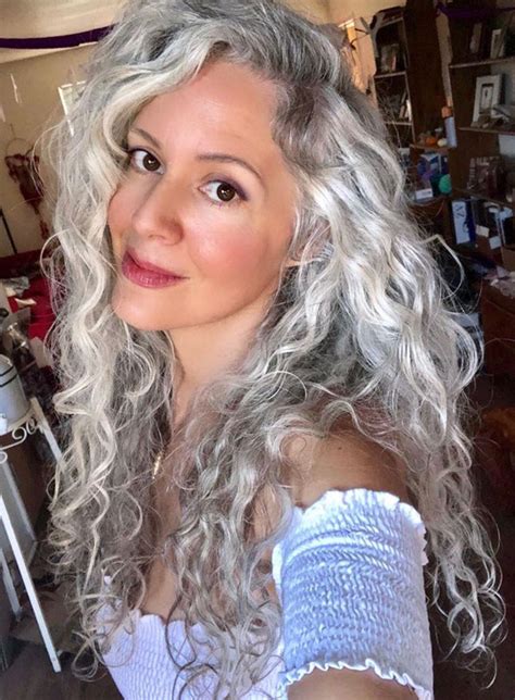 Pin By Gail Hollingsworth On Gray Hair Dont Care Grey Curly Hair Silver White Hair Natural
