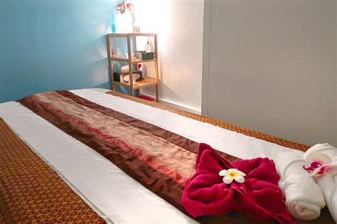 bai bun massage traditionnel thailandais à paris visite prendre soin de vous
