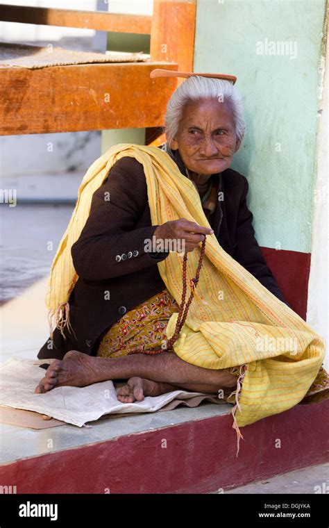 Wizened Old Woman High Resolution Stock Photography And Images Alamy