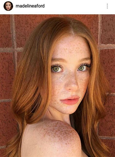 Pin By Phalen Thorolf On I Wanna Draw People Beautiful Freckles Red Hair Green Eyes Redheads