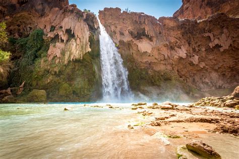 11 Of The Most Beautiful Waterfalls In The United States