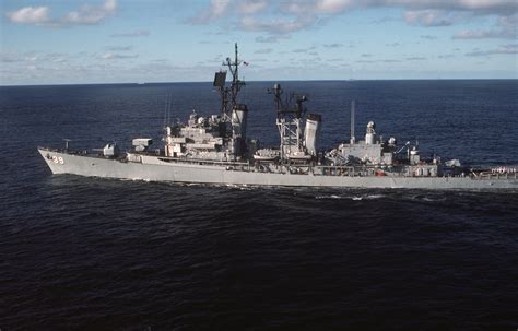 A Port View Of The Destroyer Uss Macdonough Dd 39 Underway With The