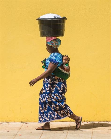 Photographer Captures Everyday Life In Mozambique Here Are His Best