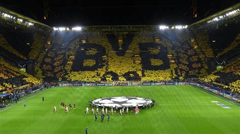 Borussia dortmund striker erling braut haaland will be available for tuesday's champions league last 16, second leg at home to sevilla, coach edin terzic said on the eve of the game. BVB plant mit maximal 15.000 Zuschauern in der Bundesliga ...