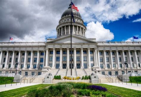 Top 10 Most Beautiful State Capitol Buildings In The Usa Attractions