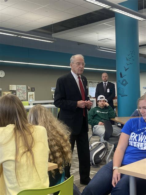 Us Senator Chuck Grassley Holds Town Hall With Dallas Center Grimes