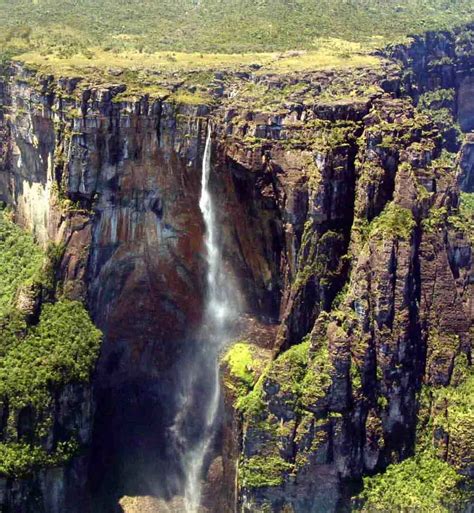 The highest waterfall in the world, the cataract. Salto Angel - Venezuela | Lugares Fantásticos
