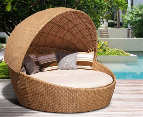Additionally, to further elevate the comfortability of usage, the daybeds are equipped with a variety of cushions, not only seating, but bolster and throw, which. Oyster Wicker Rattan Daybed