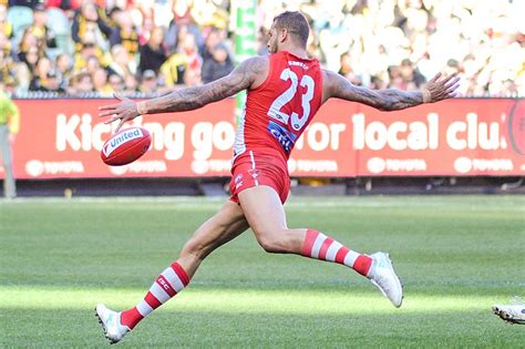 Andrew campbell is jesinta franklin's jesinta took lance's surname after marrying. Which 6 AFL finals teams will still be standing next week?