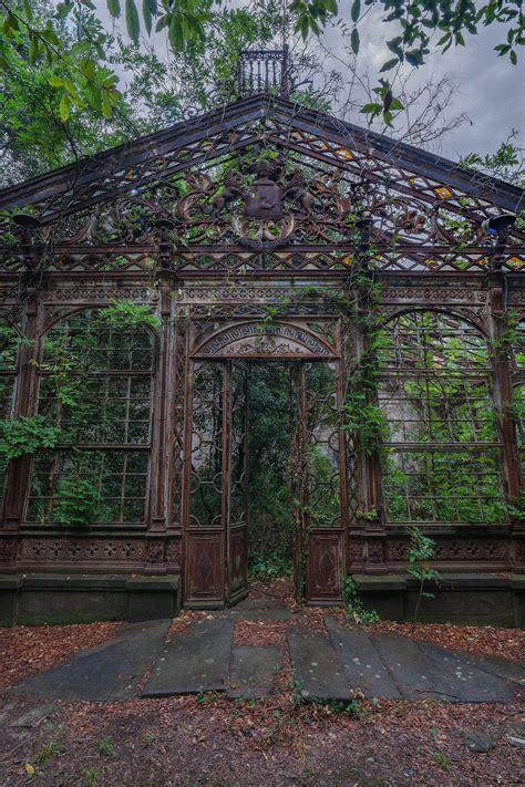 Pin på Explore abandoned places