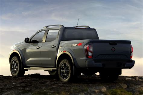 New 2021 Nissan Frontier Found Hiding In Plain Sight Carbuzz