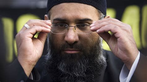 Uk Anjem Choudary Jailed For Encouraging Isil Support Courts News Al Jazeera