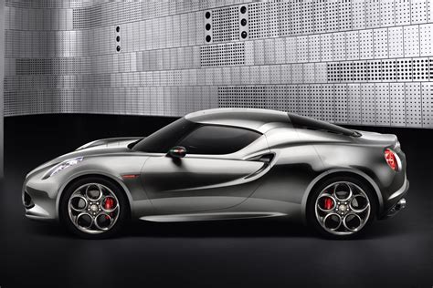 Nancys Car Designs Insider Alfa Romeo 4c Gets 240ps 270ps Racing