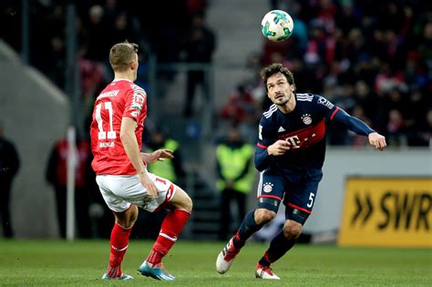 Full match and highlights football videos: Bayern Munich earn clean sheet in 2-0 win against Mainz