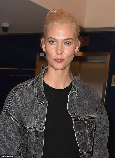 Karlie Kloss Looks Chic In Double Denim As She Lands In La Daily Mail