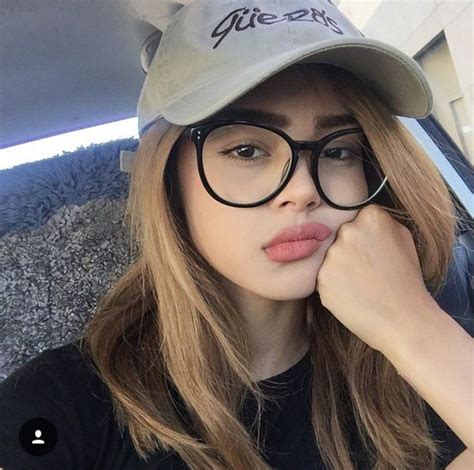 Pin By Hana Lewins On Lily Maymac Lily Maymac Girls With Glasses Girls In Love