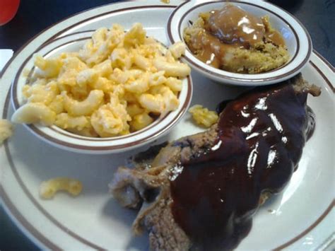 Lunch on the las vegas strip: l.jpg