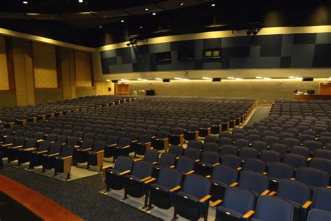 Updating Lyons Township Hs Auditorium To Seat 800 Carroll Seating Company