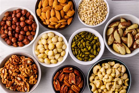Tree Nut Allergy List Symptoms Eating Out Risk Factors