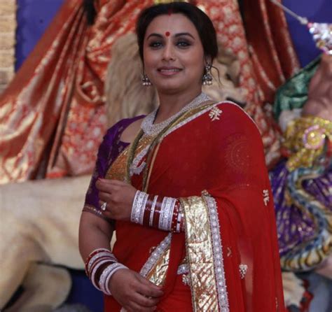 Rani Mukherjee In Red Saree At Durga Puja Pandal In Khar Mumbai Chinki Pinki