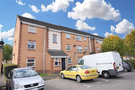 Check spelling or type a new query. 1 Bedroom Flat For Sale In Burns Avenue, Chadwell Heath, RM6