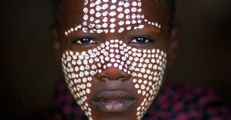 11 Breathtaking Photos Of Makeup From Around The World Huffpost Uk