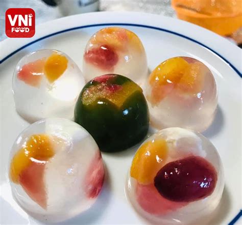 The longer the jelly is chilled, the better. COCONUT JELLY - VniFood