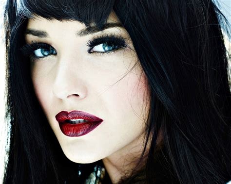 Beautiful Eyes And Lips With Dark Hair Beauty And Cosmetics Makeup Blue Eyes Black Hair