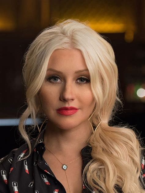 Christina Aguilera Teaches Singing Masterclass Christina Aguilera