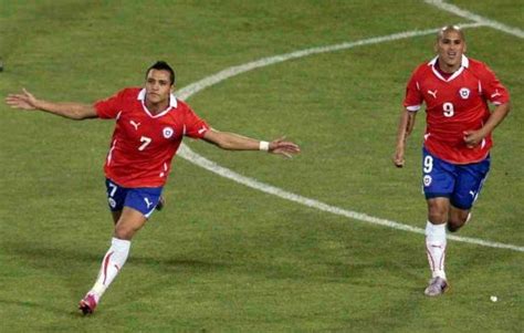 17 ответов 125 ретвитов 324 отметки «нравится». Suazo y Sánchez disputarán el próximo Mundial de Clubes ...