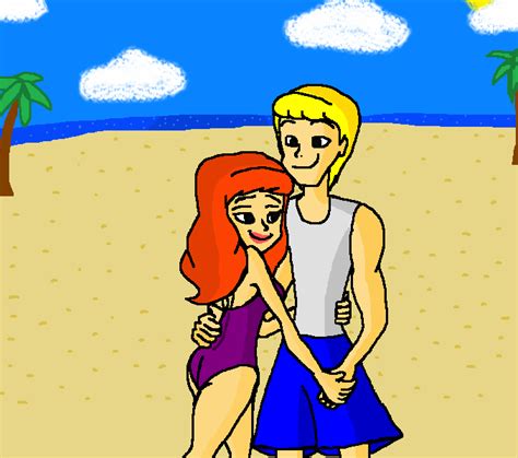 Fred Figglehorn And Daphne Walking In The De Praia Praia Together