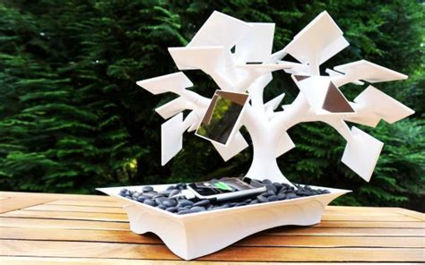 Electree Bonsai Shaped Solar Powered Charger For Gadgets Bonsai Tree