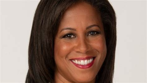 King Of Prussia Native Lisa Salters Returns As Sideline Reporter On