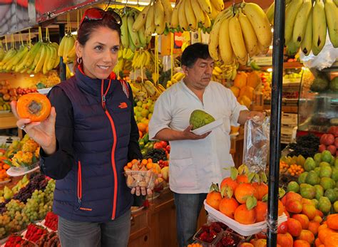 A Must Taste Guide To Fruit In Peru Aracari Travel