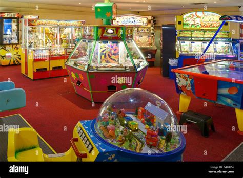 Amusement Arcade Hi Res Stock Photography And Images Alamy