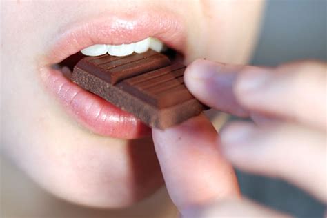 Comer Hasta Gramos De Chocolate Se Asocia Con Menor Riesgo De Ictus