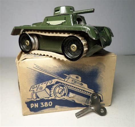 Vintage Dgm Us Zone Germany Tin Litho Wind Up Tank Toy Pn 380 W
